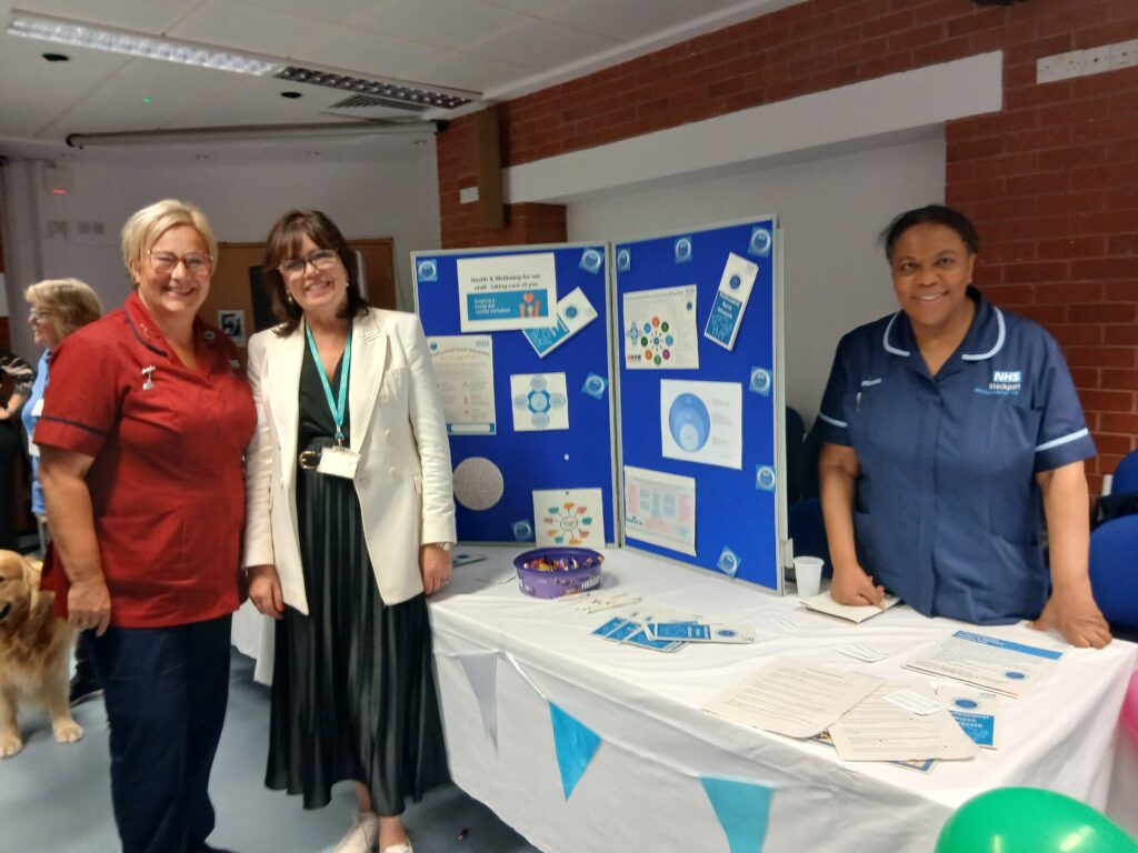 Staff Health and Wellbeing stall - Karen James Chief Executive visiting stall